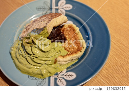 抹茶のスフレどら焼き 抹茶のスフレどら焼き 139832915