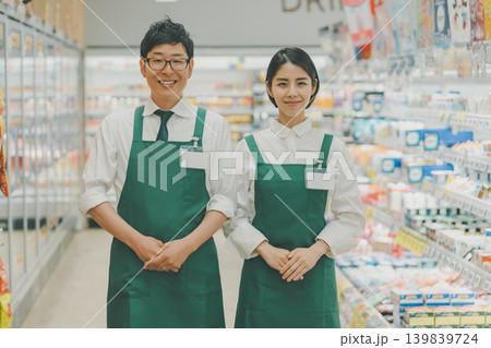 supermarket supermarket 139839724