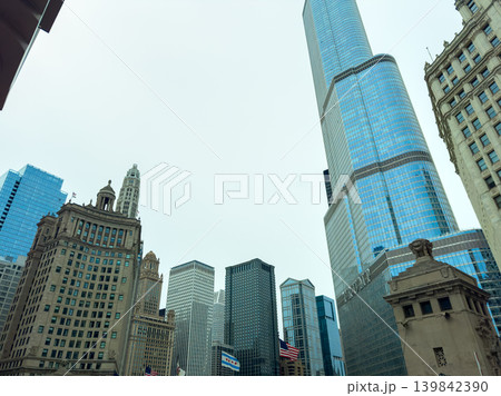 Views of tall buildings and city skyline in Chicago during a cloudy day Views of tall buildings and city skyline in Chicago during a cloudy day 139842390
