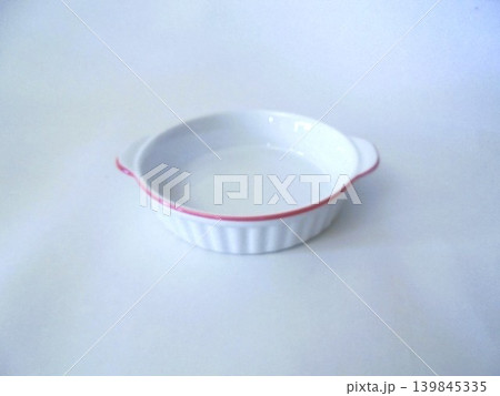 陶器製グラタン皿 139845335