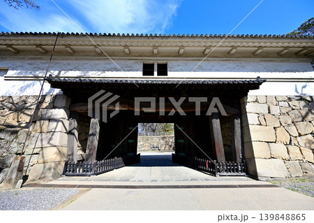 讃岐国 丸亀城の石垣や櫓等の様子 讃岐国 丸亀城の石垣や櫓等の様子 139848865