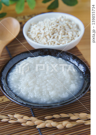 塩麹と米麹 塩麹と米麹 139855734