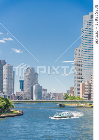 「東京都」隅田川を走る水上バス・ホタルナ 中央区 「東京都」隅田川を走る水上バス・ホタルナ 中央区 139855838