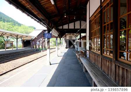 岐阜県郡上市_郡上八幡駅8_2025年5月 139857896