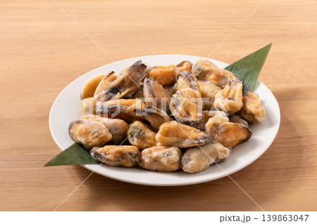 ［チリ産］ボイル　ムール貝　むき身（冷凍　生食用） 139863047