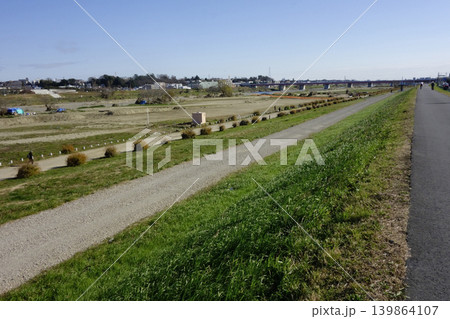 多摩川河川敷二子新地からの眺望 多摩川河川敷二子新地からの眺望 139864107