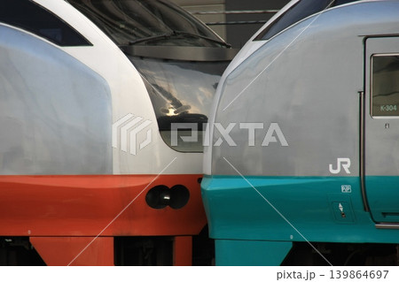 E653系電車のフレッシュひたちの車両連結部 E653系電車のフレッシュひたちの車両連結部 139864697