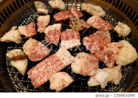 焼き肉食べ放題のイメージ 139865099