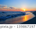 美しい海岸の夕日 139867197