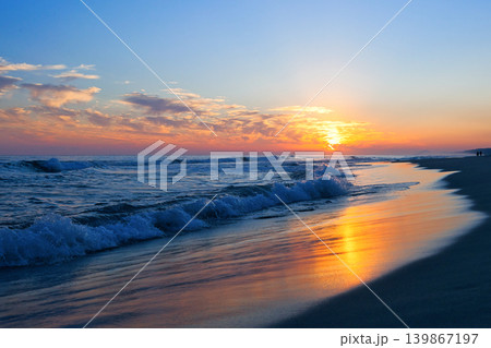 美しい海岸の夕日 美しい海岸の夕日 139867197