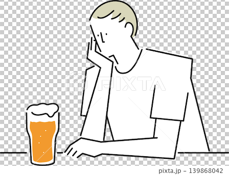 一名男子手托著腮,面前放著一杯啤酒,陷入沉思(白色背景)。 一名男子手托著腮,面前放著一杯啤酒,陷入沉思(白色背景)。 139868042