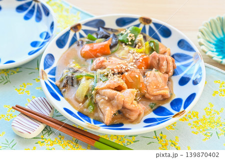 鶏と餅のとろとろ炒め 鶏と餅のとろとろ炒め 139870402