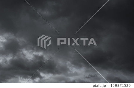 Cloud Storm Sky Dark Rain Lightning Thunder Stoumy Typhoon Nature Light Scene Rainy Atmosphere Damage Effect Carbon dioxide Dust Air pollution 2.5 Pm, Texture Nature Windstorm Weather Skyscapte. 139871529