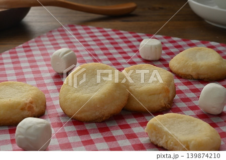カントリーマアム ミルキー味 カントリーマアム ミルキー味 139874210