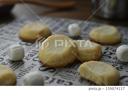 カントリーマアム ミルキー味 カントリーマアム ミルキー味 139874217