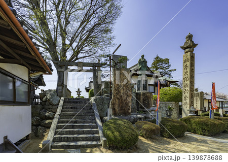 岡山妹尾　盛隆寺　三十番神堂　岡山県岡山市 139878688