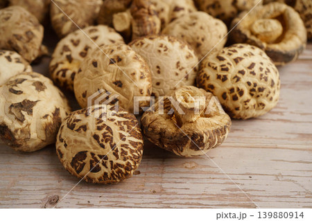 Dried shiitake mushroom, organic nature healthy food. Dried shiitake mushroom, organic nature healthy food. 139880914