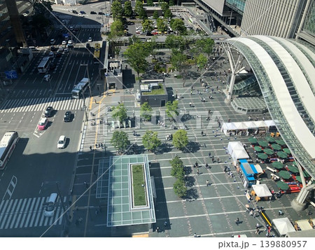 博多駅前広場 139880957