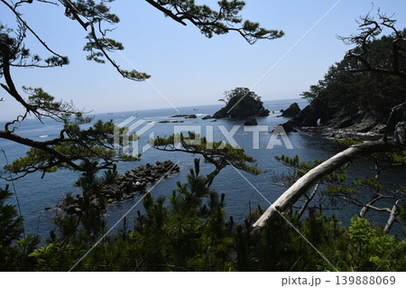 陸前高田市　広田半島　みちのく潮風トレイル　黒崎仙峡遊歩道　小祝浜 139888069