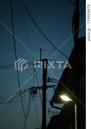 夕景の街 139889474