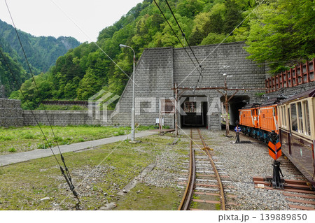 【富山】黒部峡谷トロッコ電車 139889850