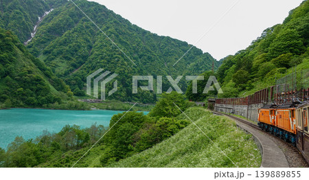 【富山】黒部峡谷トロッコ電車 【富山】黒部峡谷トロッコ電車 139889855