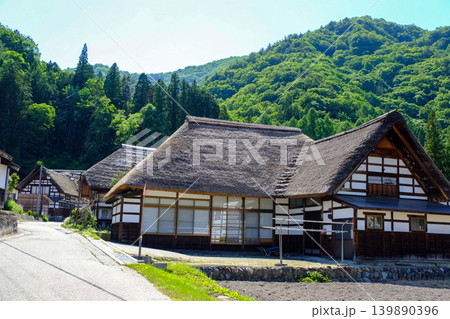 茅葺屋根のある風景 茅葺屋根のある風景 139890396