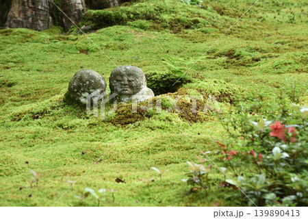 わらべ地蔵　京都大原三千院(京都市左京区) 139890413