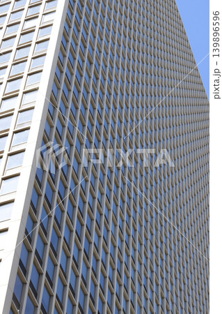 Facade of an skyscraper in Chicago, USA 139896596