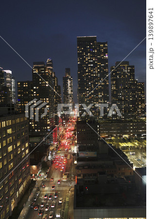 Skyline of Manhattan, New York City 139897641