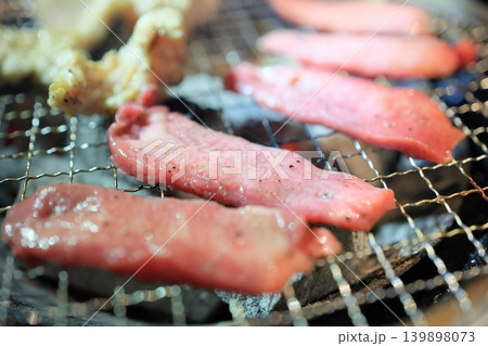 黒毛和牛 牛タン焼肉 黒毛和牛 牛タン焼肉 139898073