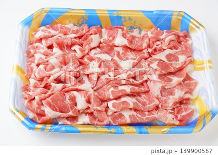 豚肉肩ロースしゃぶしゃぶ用 139900587