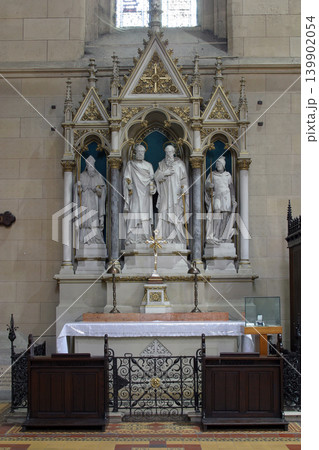 Altar of St. Peter and Paul in Zagreb cathedral 139902054