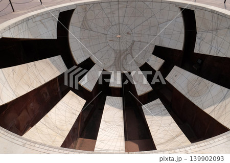 Detail of the Jai Prakash Yantra, a sundial which measures altitudes, azimuths, hour angles and declinations in the Jantar Mantar. Jaipur, Rajasthan, India Detail of the Jai Prakash Yantra, a sundial which measures altitudes, azimuths, hour angles and declinations in the Jantar Mantar. Jaipur, Rajasthan, India 139902093