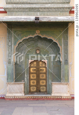 Ornate door at the Chandra Mahal, Jaipur City Palace in Jaipur, Rajasthan, India 139902095