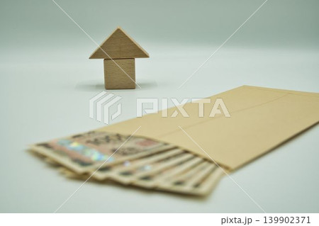 新一万円札と茶封筒 139902371