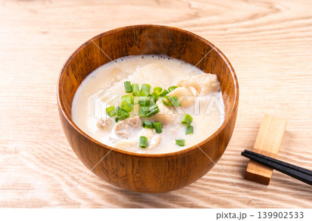 豚と大根の豆乳味噌汁 豚と大根の豆乳味噌汁 139902533