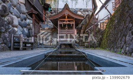 郡上八幡：宗祇水 139902679