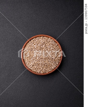 Shelled sunflower seed kernels, salted, roasted, or raw, are a healthy ingredient. Sunflower seeds Shelled sunflower seed kernels, salted, roasted, or raw, are a healthy ingredient. Sunflower seeds 139907594