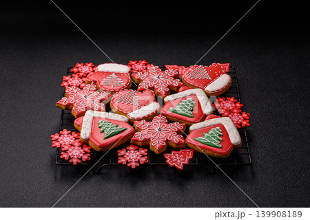 Christmas gingerbread, sweets and cookies for the festive table. Christmas gingerbread 139908189