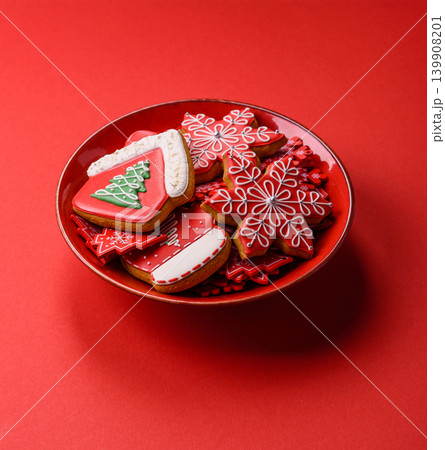 Christmas gingerbread, sweets and cookies for the festive table. Christmas gingerbread Christmas gingerbread, sweets and cookies for the festive table. Christmas gingerbread 139908201