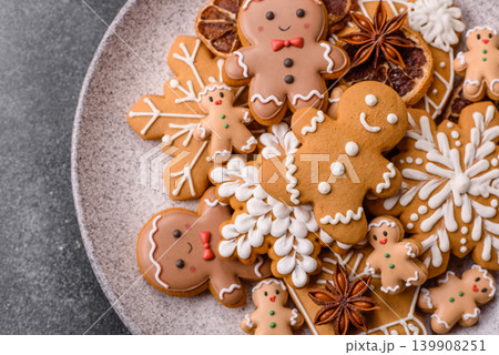 Christmas gingerbread, sweets and cookies for the festive table. Christmas gingerbread Christmas gingerbread, sweets and cookies for the festive table. Christmas gingerbread 139908251