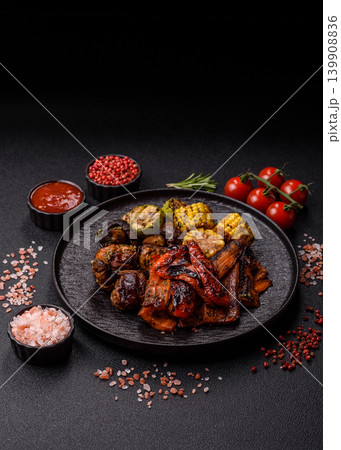 Vegetables such as corn, bell peppers, zucchini, and grilled mushrooms. Grilled vegetables Vegetables such as corn, bell peppers, zucchini, and grilled mushrooms. Grilled vegetables 139908836