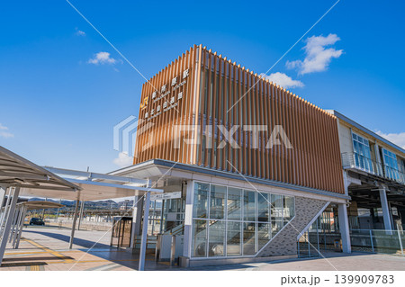 湖西市のJR新所原駅の風景(静岡県) 139909783