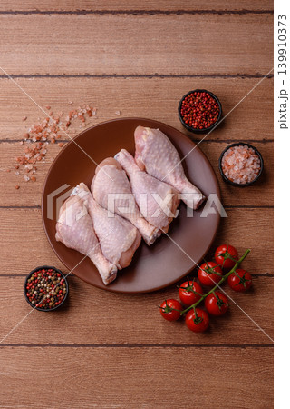 Fresh raw chicken or turkey legs for diet food. Raw chicken legs Fresh raw chicken or turkey legs for diet food. Raw chicken legs 139910373