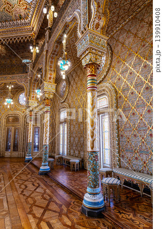 Arab Room interior in Palacio da Bolsa Porto with ornate ceiling and wooden floor 139910408