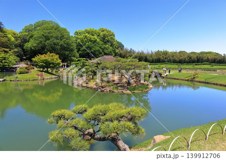 【岡山県】春の後楽園(春の幻想庭園) 【岡山県】春の後楽園(春の幻想庭園) 139912706