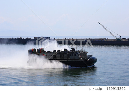 海上自衛隊 LCAC訓練展示 海上自衛隊 LCAC訓練展示 139915262