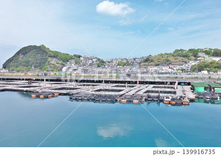 【雑賀崎の漁港】 和歌山県和歌山市雑賀崎 139916735