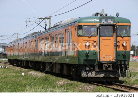 JR東日本115系（湘南色） 139919021